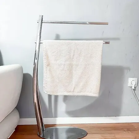 Apartment One Bedroom With Wifi At