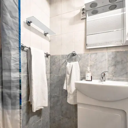 Appartement One Bedroom With Wifi At