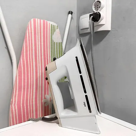 One Bedroom With Wifi At